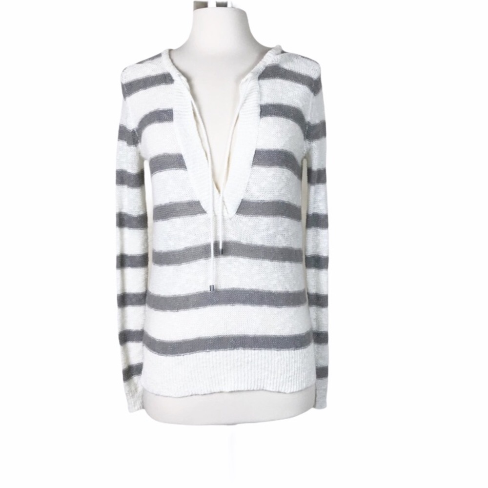 Loft Knit  Popover Style Sweater Size XS NWT